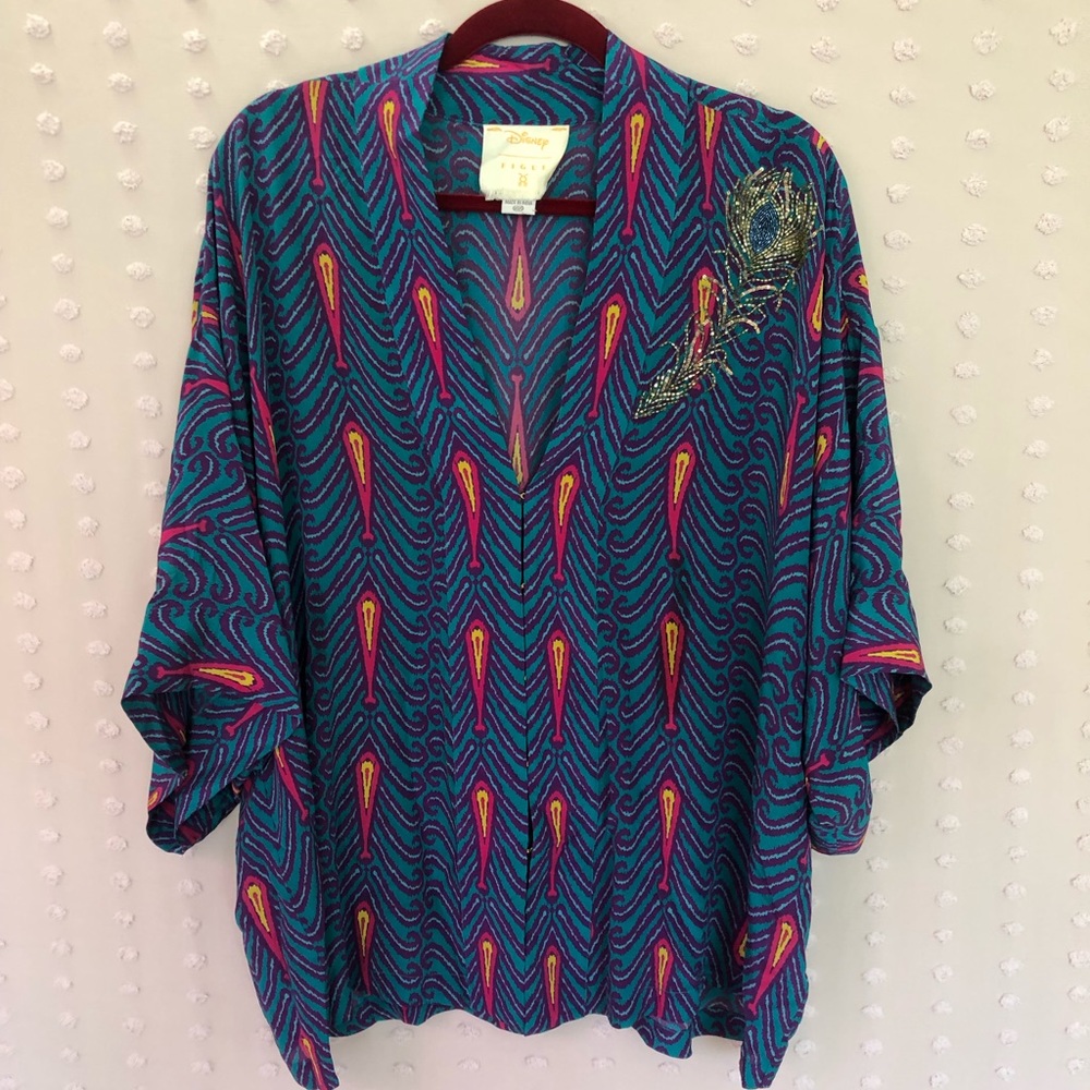 Disney‎ Figue Jasmine Collection Peacock Blouse 100% Silk XS\S